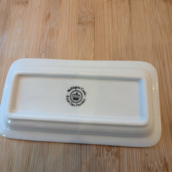 Wellington Castle Royal Class Porcelain Ring Dish - Picture 5 of 7